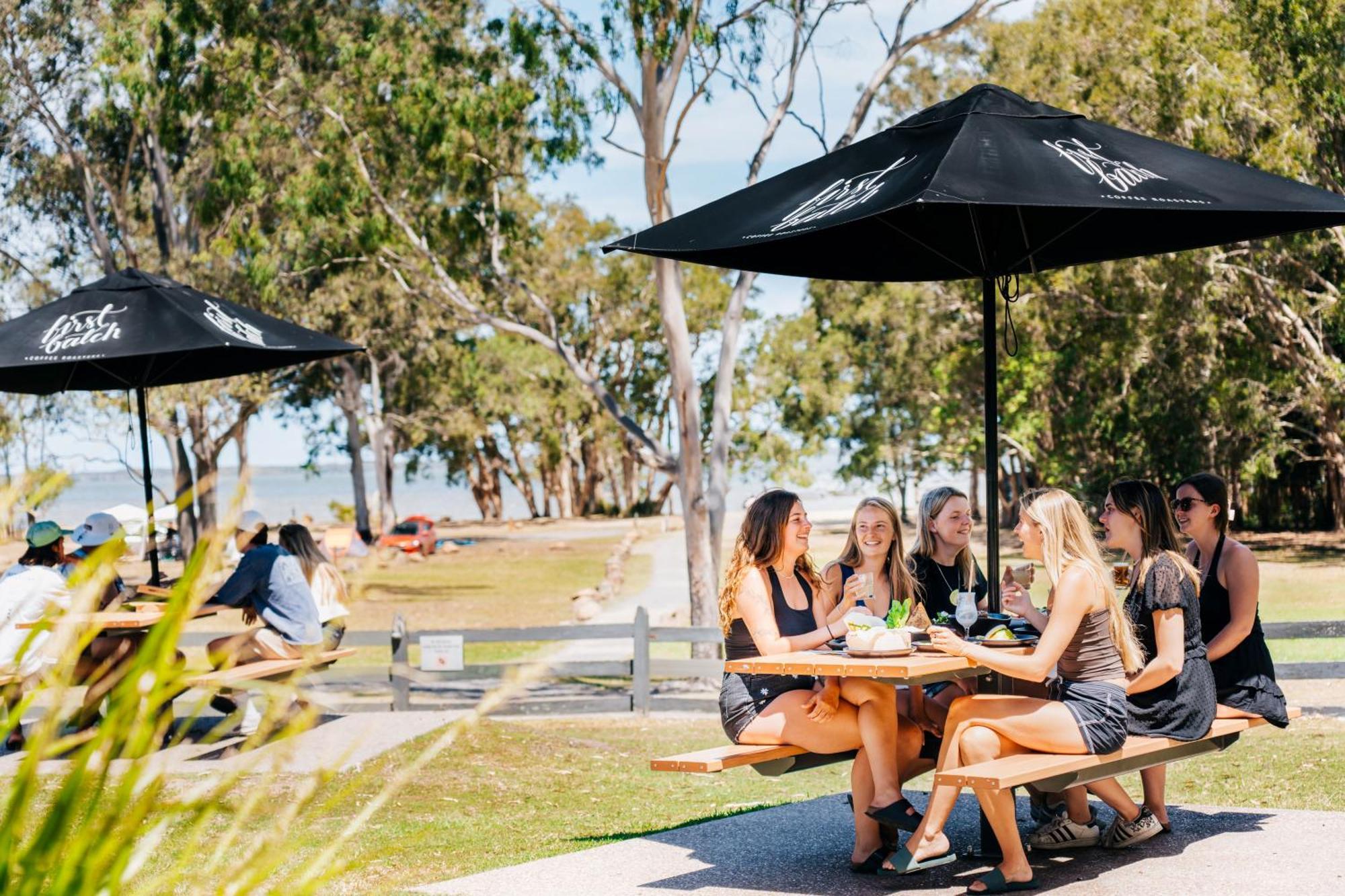 Kangarooms Noosa Everglades Cootharaba エクステリア 写真